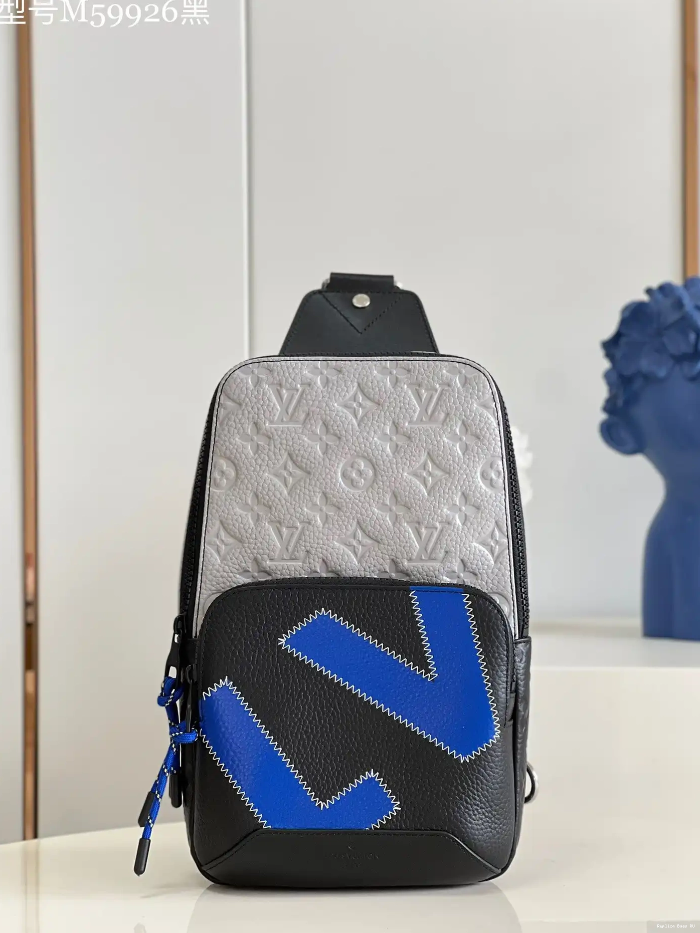 AVENUE SLINGBAG LOUIS VUITTON 0705